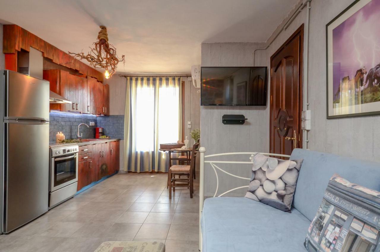 Theonis Villas Moutsouna Exterior photo