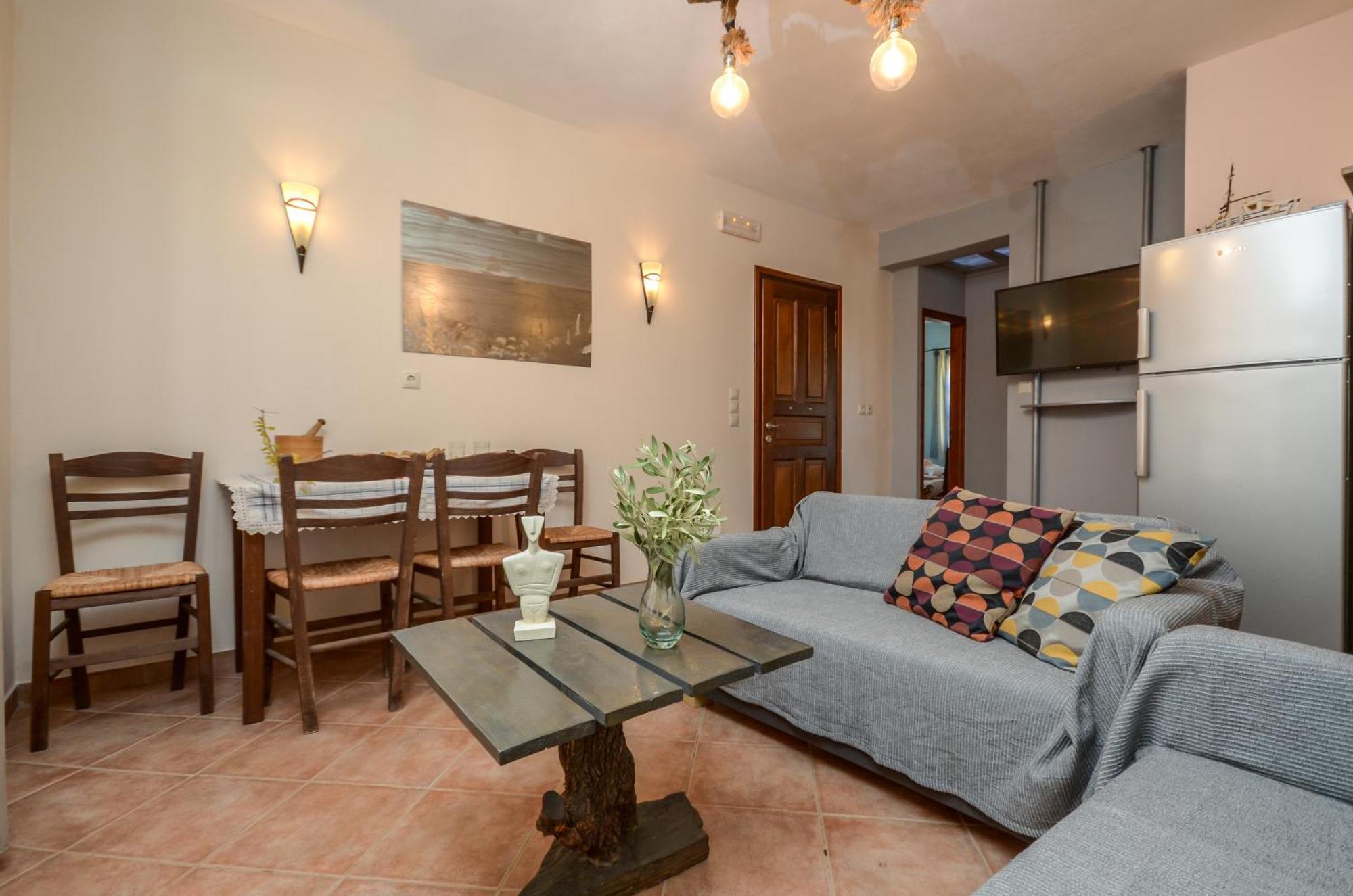 Theonis Villas Moutsouna Exterior photo