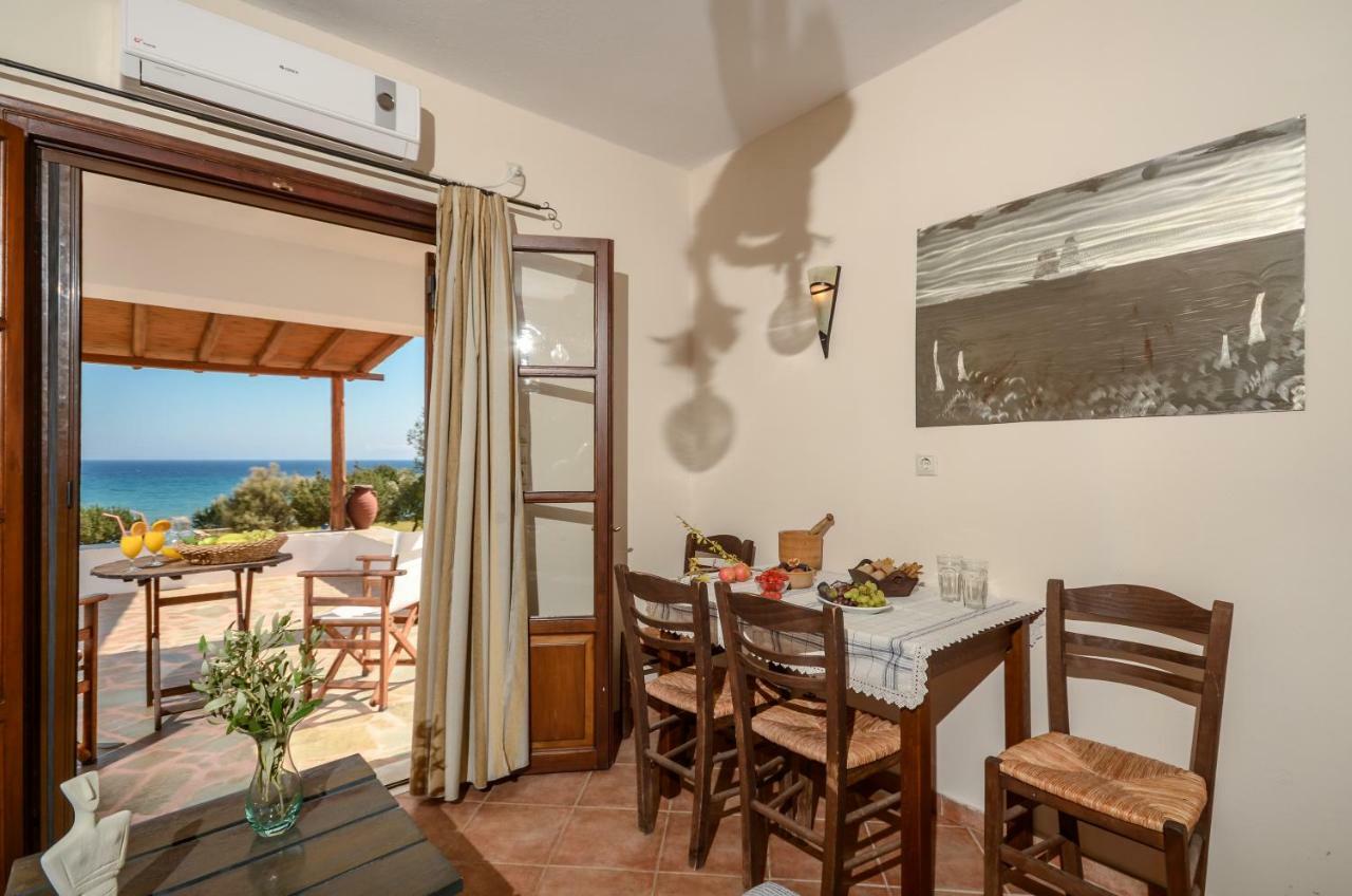 Theonis Villas Moutsouna Exterior photo