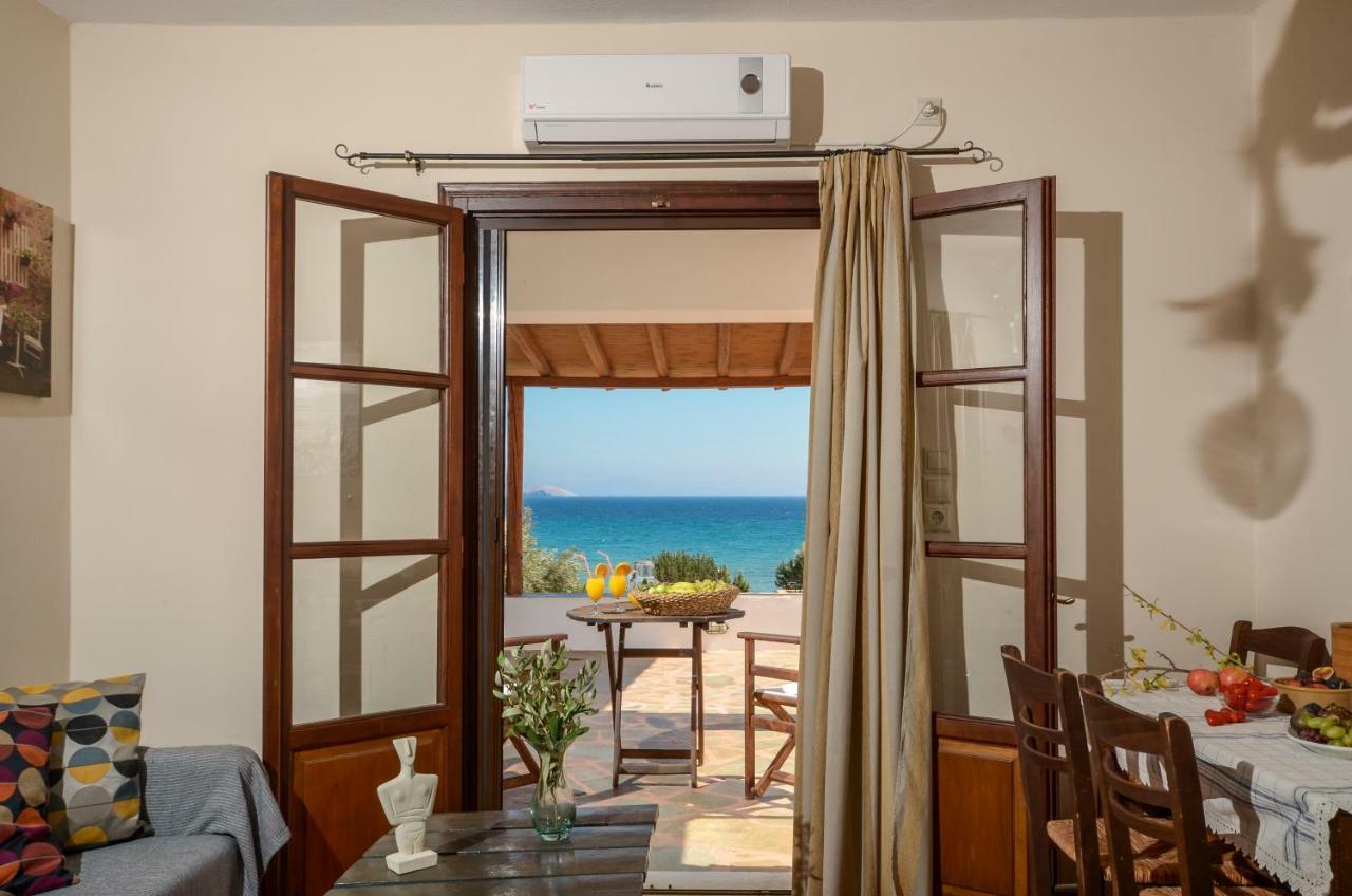 Theonis Villas Moutsouna Exterior photo