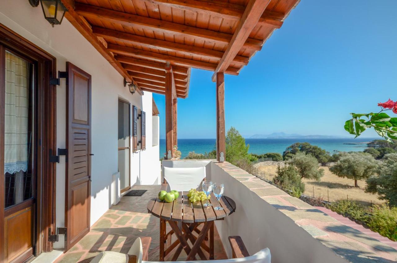 Theonis Villas Moutsouna Exterior photo