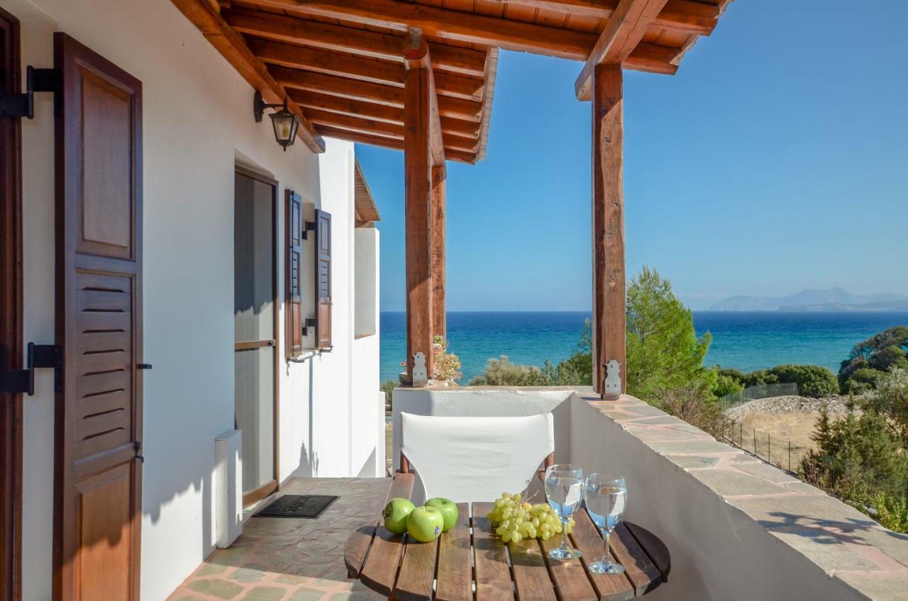 Theonis Villas Moutsouna Exterior photo
